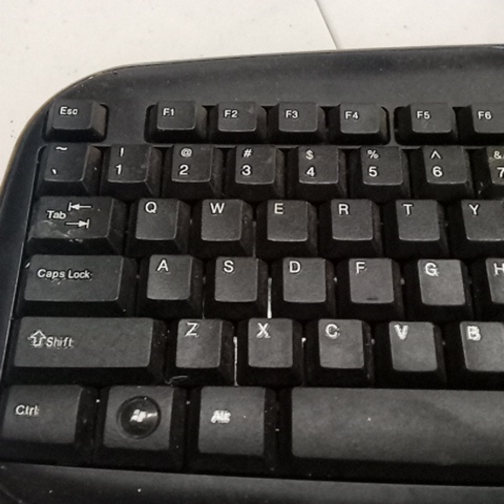 Keyboard for computer - Picture 2 of 5